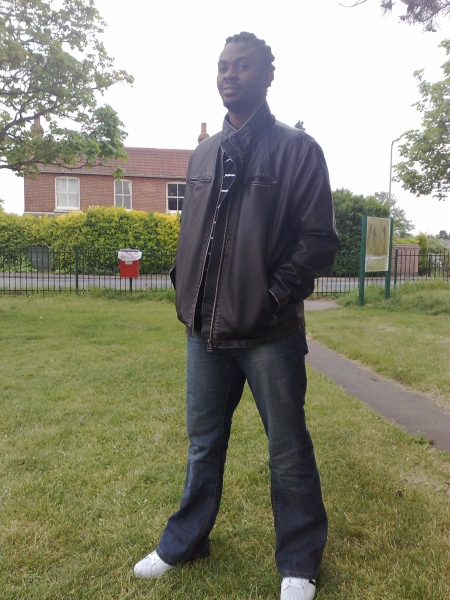  - click for next photo