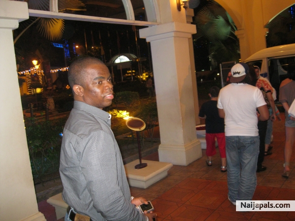  - click for next photo