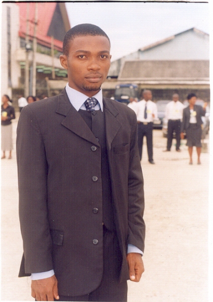  - click for next photo