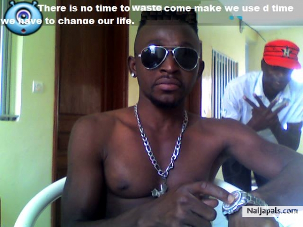  - click for next photo