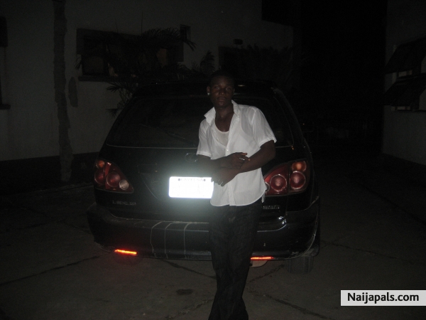  - click for next photo