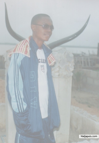  - click for next photo