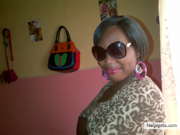 cute moi - click for next photo