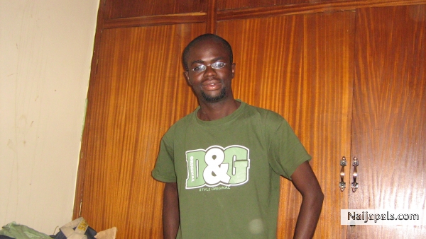  - click for next photo