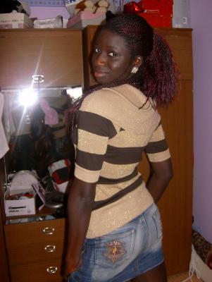  - click for next photo
