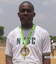 Serving Ma FadaLand - click for next photo