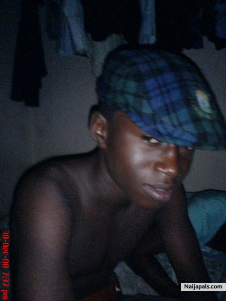 Hmm... how do i look? - click for next photo