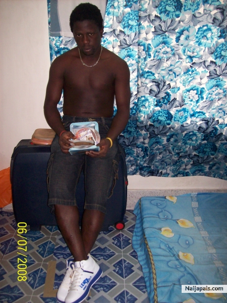  - click for next photo