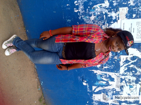  - click for next photo