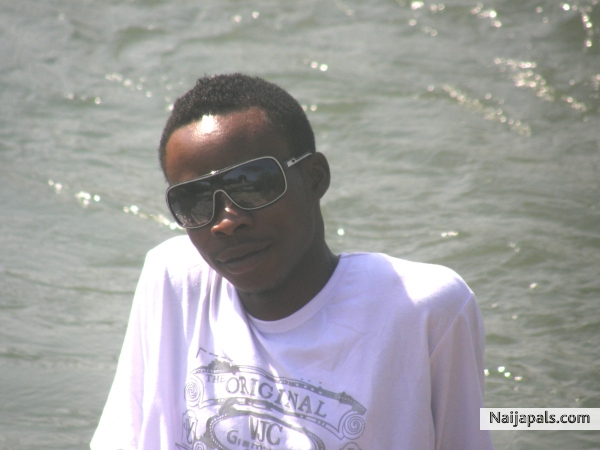 joci - click for next photo