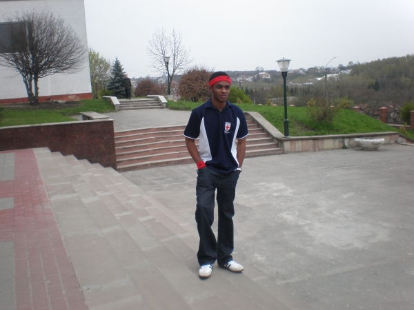  - click for next photo