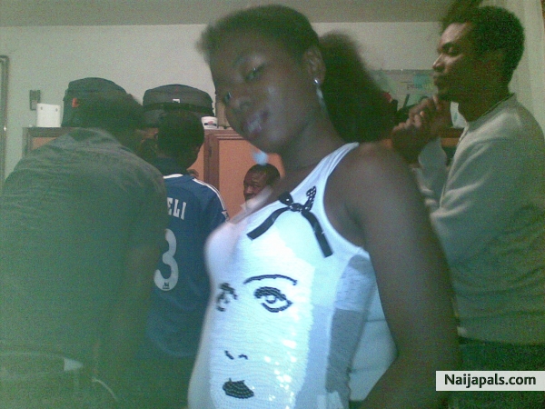  - click for next photo