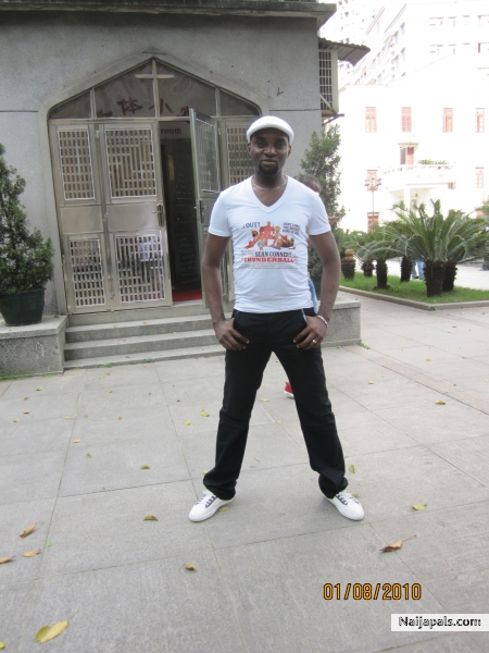  - click for next photo