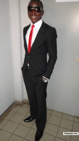  - click for next photo