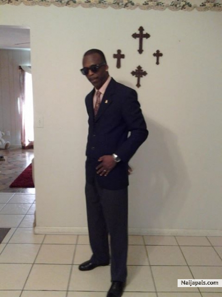 " GQ' d" - click for next photo