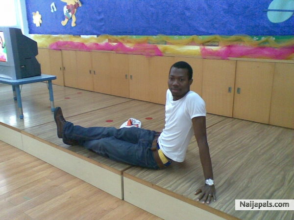  - click for next photo