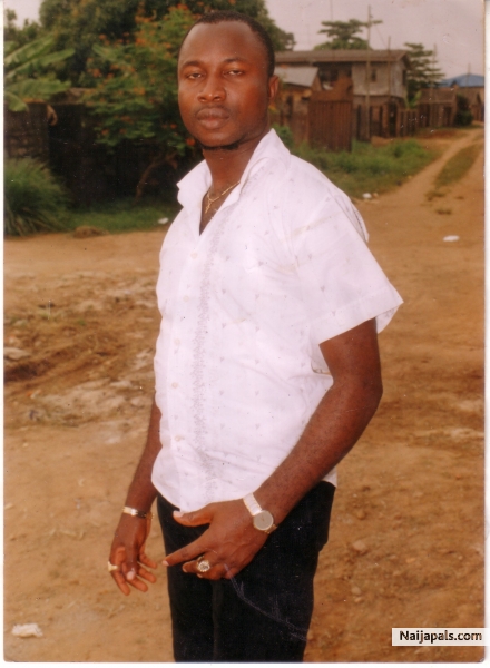  - click for next photo