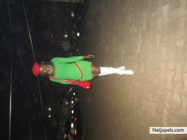  - click for next photo