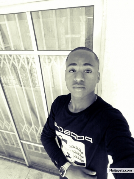 Tonyraww - click for next photo