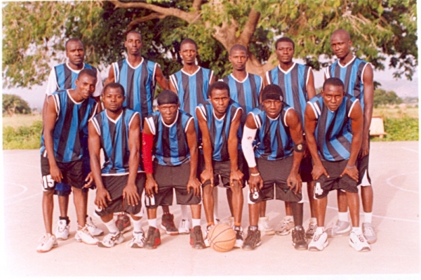 Ma team in skool - click for next photo