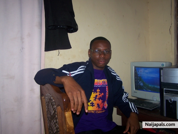  - click for next photo