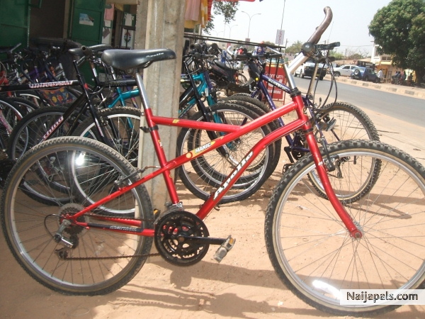 Ma bike!!!! - click for next photo