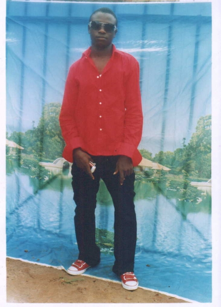  - click for next photo