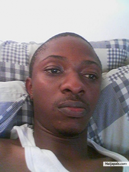 just chillin - click for next photo