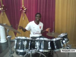 I' m a Drummer - click for next photo