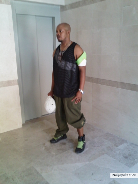  - click for next photo
