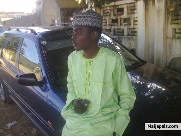  - click for next photo