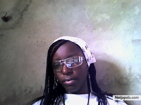 you think u knw... - click for next photo