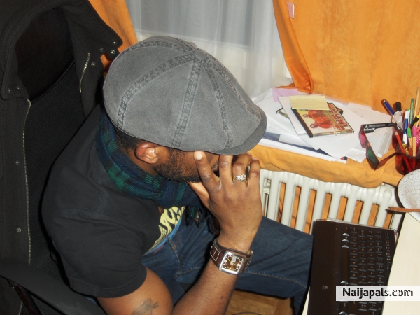  - click for next photo