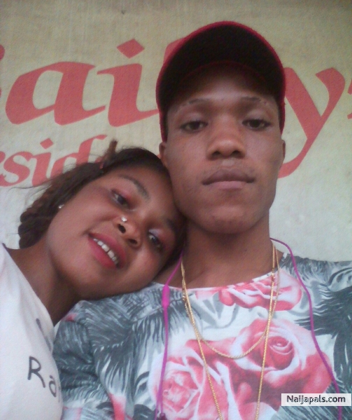  - click for next photo