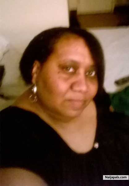 i dont wear make up..i love ❤ me... - click for next photo