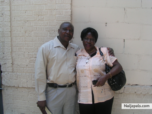 Mommy and Daddy - click for next photo