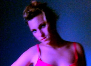  - click for next photo