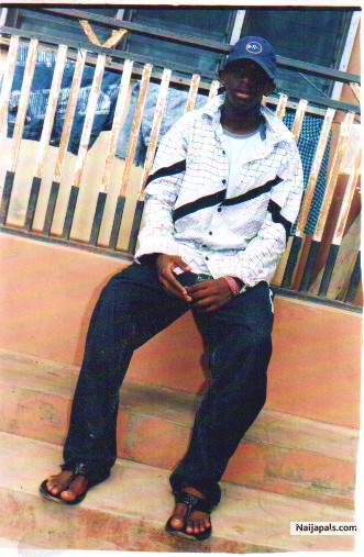  - click for next photo