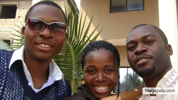 Me n sibs - click for next photo
