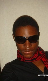 " PrettyBoi" - click for next photo
