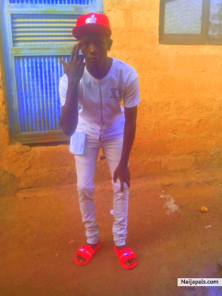  - click for next photo