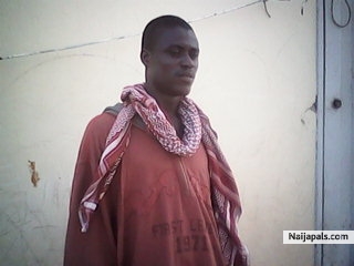 i am looking for a woman or a lady who we can love eacth other and later get marriage in her country or where ever she want - click for next photo