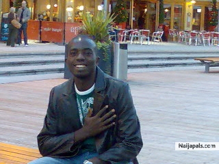  - click for next photo