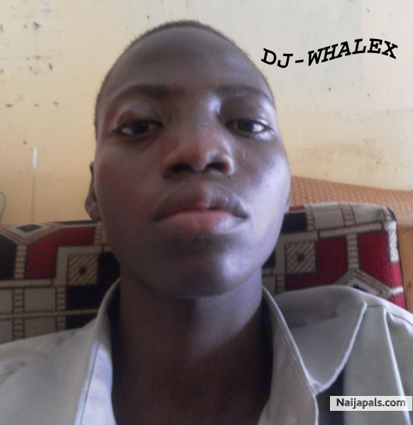 i may look ugly in the pics but that doesn' t matter, what matter most is my attitude - click for next photo