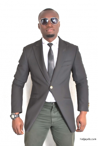 Dcall me M.c Bob CFR, Abuja favourite Gospel comedian. - click for next photo