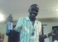 Champagne, Heneessy VSOP, non-stopping! - click for next photo