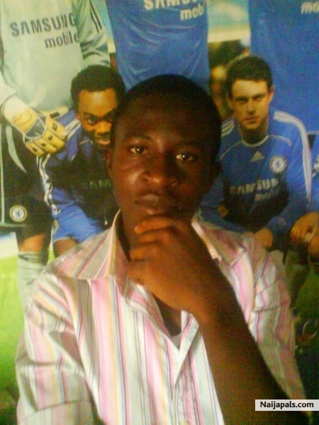  - click for next photo