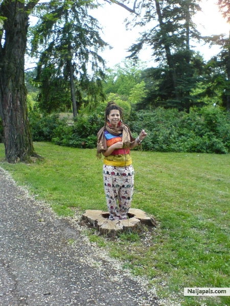 rootgirl,hahhaha! - click for next photo