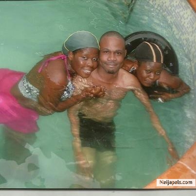 dhammy nd friends - click for next photo
