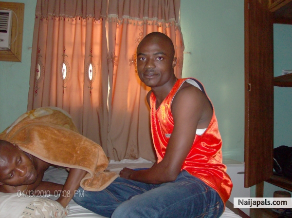  - click for next photo